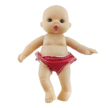 Mini baba piros ruhában