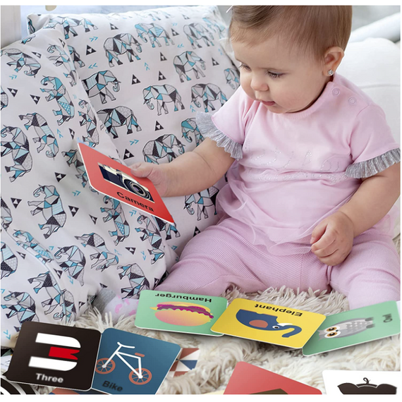 Vizuális észlelést fejlesztő képkártyák babáknak - kontrasztos fekete-fehér és színes képek ( Baby Vision) Vizuális észlelést fejlesztő képkártyák babáknak - kontrasztos fekete-fehér és színes képek ( Baby Vision)