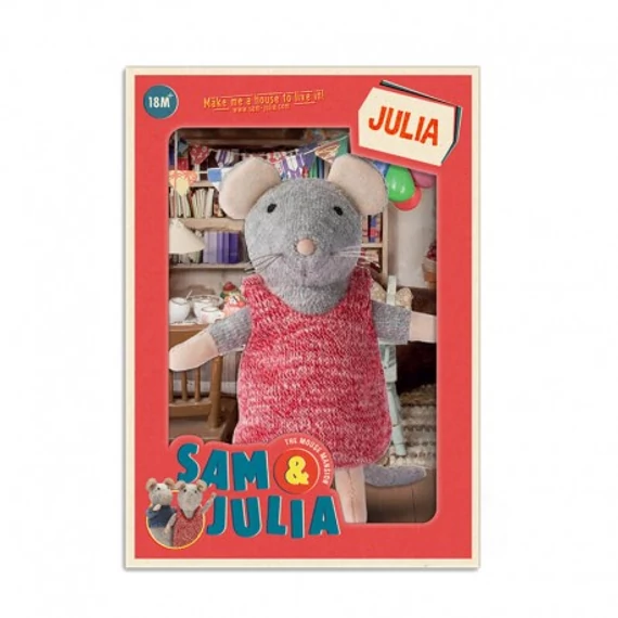 Egérkastély Júlia